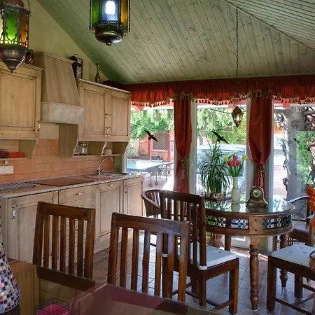 Park Villa *